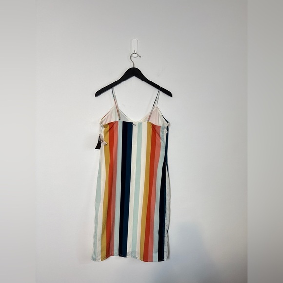 NWT - Volcom - Flavor up Slip Dress. Fun Vertical stripes. Size: Medium - Picture 5 of 6
